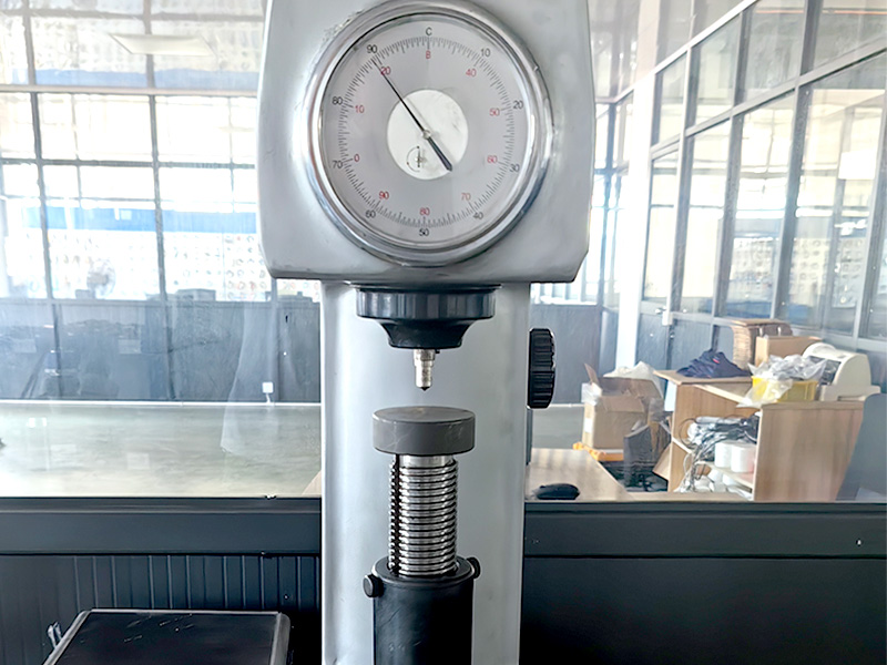 Rockwell Sertlik Testi